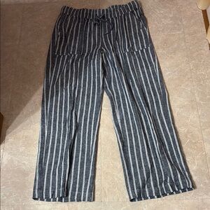 LOFT Gray and White Wide Leg Pants